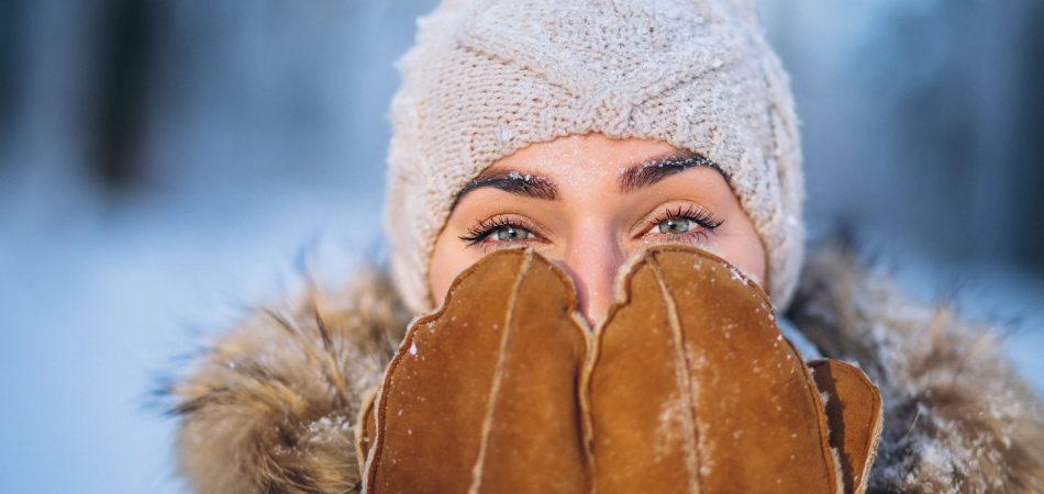 Правильный уход за кожей зимой: рекомендации для домашнего и профессионального ухода